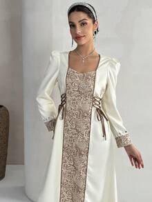 Yasmyna 优雅杏色花卉提花阿拉伯风格晚礼服，适合正式场合 - 杏色 - 查看 4