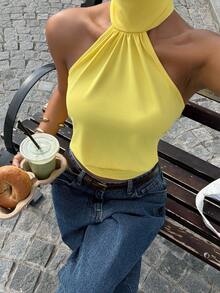 Muchica Yellow Knit Halter Neck Women's Sleeveless Cropped Fashionable Top - Yellow - View 3