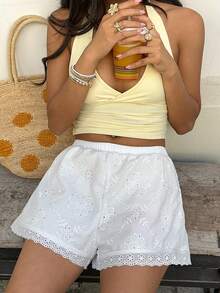 Sunnyshic Quần short nữ trắng thêu họa tiết, cạp thấp, thích hợp mặc đi biển hàng ngày, tươi tắn và ngọt ngào, thời trang đa năng, phù hợp cho mùa xuân/hè. - trắng - Xem 1