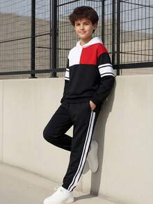 Vacaura 男童两件套套装，包括带帽拼接上衣和抽绳腰运动裤，舒适休闲百搭，适合室内外穿着，春秋季。 - 彩色 - 查看 1