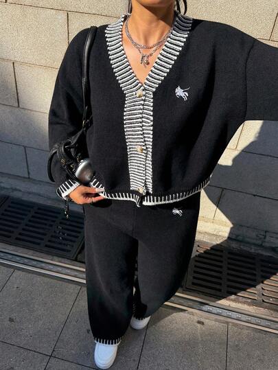 Solflare 大码女式刺绣条纹落肩长袖针织开衫和针织裤休闲套装