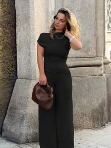 Jeta Ari 白色弹力纹理不对称领上衣和阔腿裤配松紧腰带裤子女两件套休闲日常优雅四季皆宜 - 黑色 - 查看 5