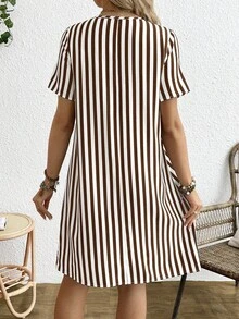 Boho Mama 孕妇条纹圆领短袖连衣裙 - 咖啡 - 查看 2