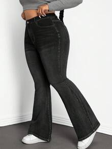 SHEIN Tall CURVE Jeans de talle medio con pierna acampanada, ajuste delgado y talla grande - Negro - Ver 4