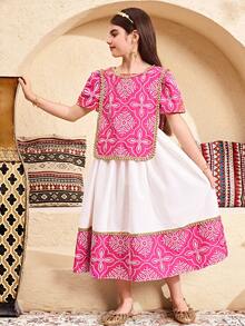 SHEIN Young Tween Girls Floral Print Patchwork Modest Dress,White And Pink Summer Wedding Guest Arabian V-Neck Color Block Lace Trim Loose Casual Gown - Pink - View 4