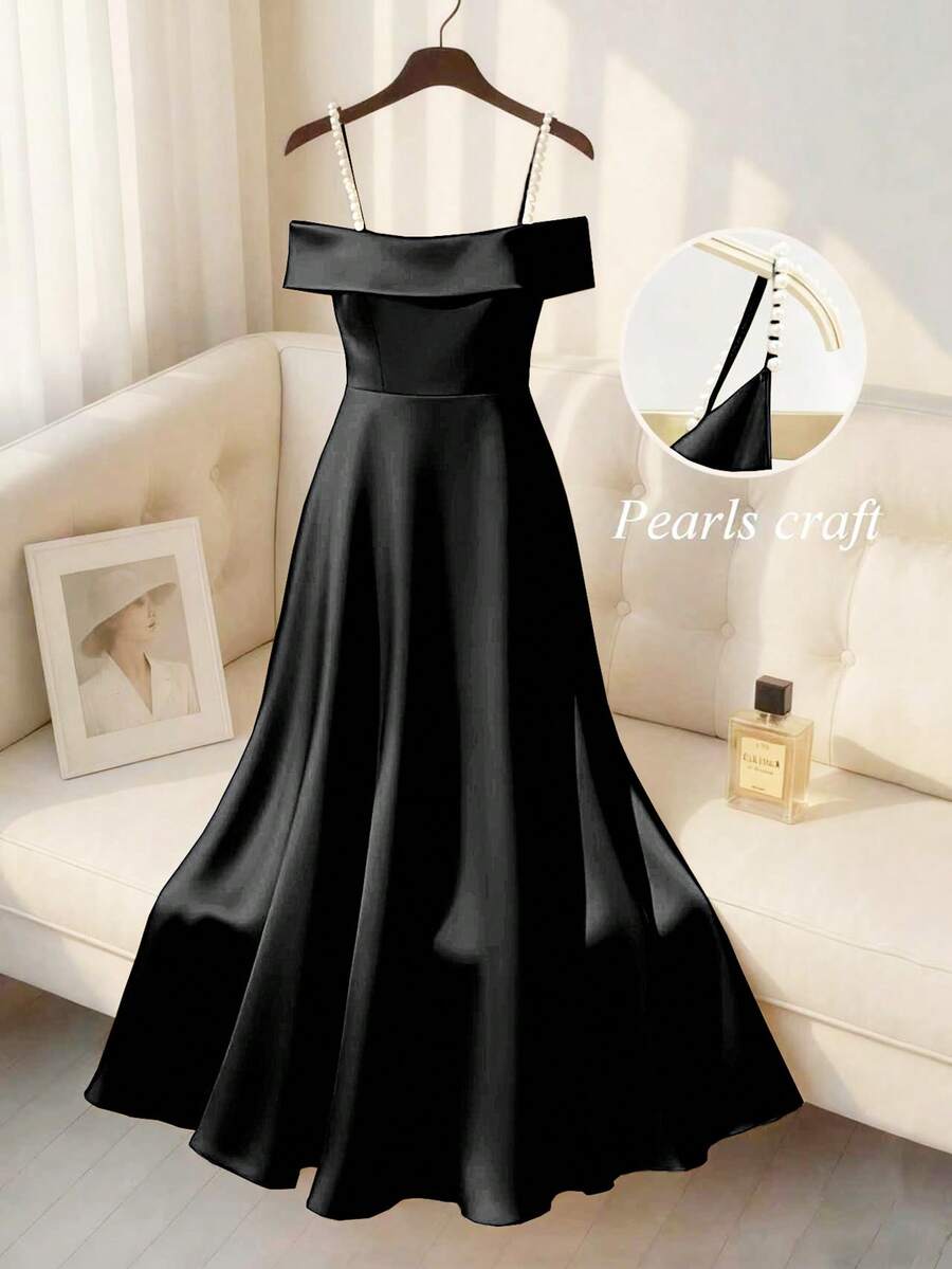 Franclia 纯色缎面露肩仿珍珠吊带腰部喇叭下摆女式加大码A字连衣裙 - 黑色 - 查看 1