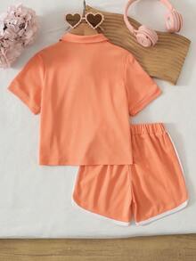 SHEIN Explorewe 2pcs/Set Young Girl Minimalist Sporty Light Pink Summer Orange Short-Sleeve Knit Polo Shirt & Color-Block Athletic Shorts Set,School Sports Outings - Orange - View 2