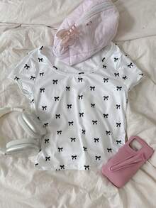 SHEIN EZwear Camiseta de ajuste ceñido con cuello redondo y estampado de mariposa negra, top casual y vintage lindo para mujer, adecuado para el verano y para salir - Multicolor - Ver 7