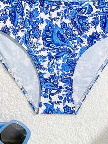 SHEIN Teen Girls 3 PiecesBikini Sets, Sexy Printed Triangle Bikini Top, Bottom And Sarong Skirt, Suitable For Beach, Holiday, Party Swimming Summer Vacation Thermal Christmas Holiday Festival New Years Valentines Swim Three Piece Swimsuit Set Bathing Suit Sets Bathing Suits 3 Piece Teen Girls Bikini Set Blue Modest Bikini Set Teen Girls Bikini Sets Blue - Blue - View 7