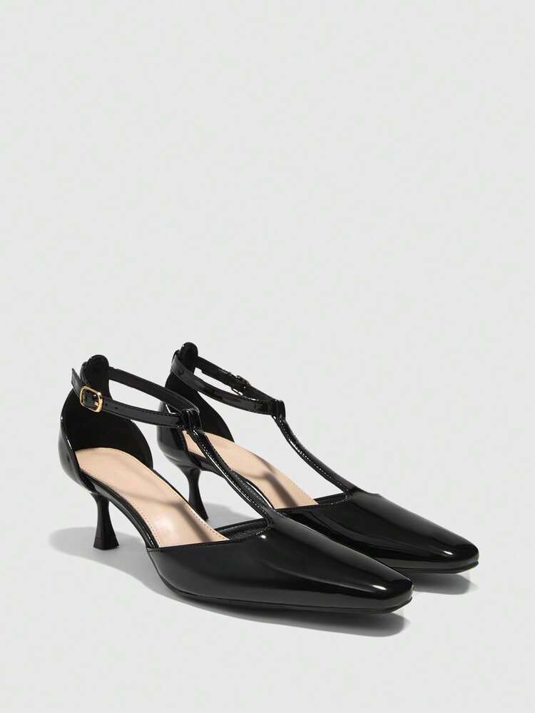 CUCCOO BIZCHIC Women Heeled Sandals Valentine's Day