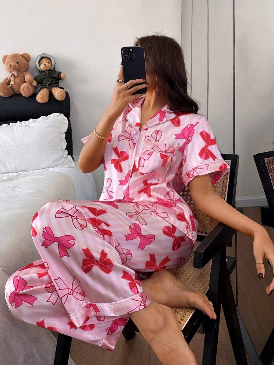 Dream Adore Conjunto de pijama de seda sintética con estampado de rayas y lazo rosa, regalo del Día de San Valentín para mujeres - Rosa - Ver 1