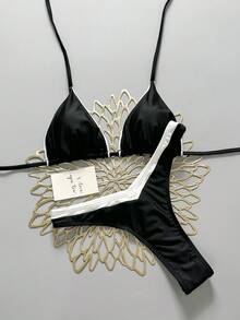 Bonvoyette Ensemble de bikini triangle classique noir et blanc, hauts-de-maillot de bain pour femmes. Maillot de bain sexy pour plage et villégiature, haute gamme pour vacances sur l'île