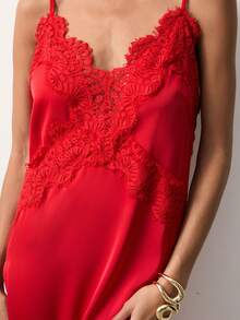 Maija 女士时尚性感蕾丝拼接吊带连衣裙 女士红色连衣裙 红色婚礼宾客礼服 红色蕾丝上衣 - 紅色 - 查看 3
