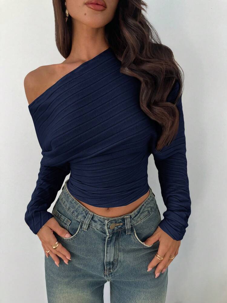 Aloruh Women's Navy Blue Chunky Knit Asymmetric Shoulder Long Sleeve Top - Navy Blue - View 7