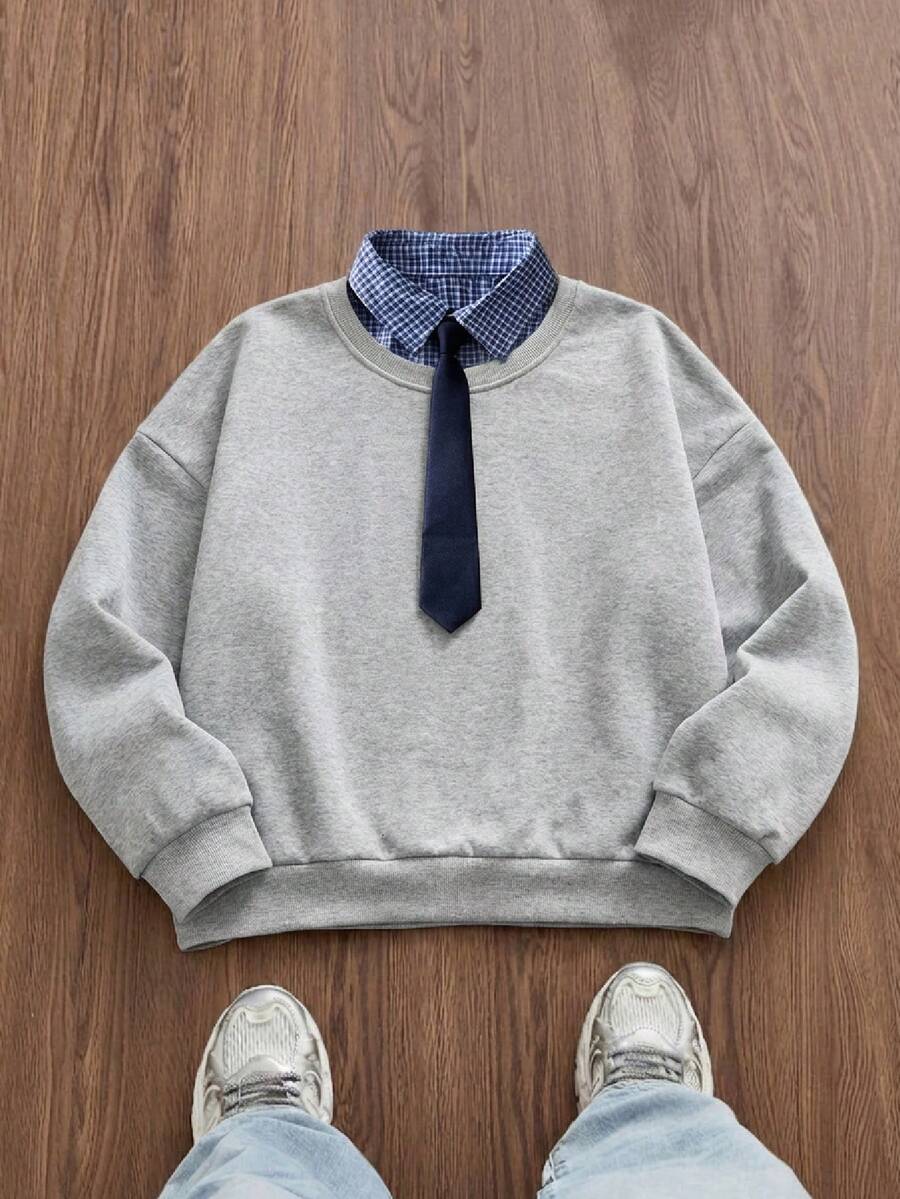 SWAVVY 男士格子拼接衬衫领二合一落肩长袖休闲套头衫灰色卫衣带领法兰绒格子领卫衣灰色毛衣男士假领卫衣男士卫衣圆领卫衣男士卫衣 - 灰色 - 查看 1