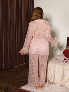 Slumberist 大码女士成熟性感蕾丝睡衣套装，优雅奢华的蕾丝面料，裤子带有防走光内衬，独特的翻领设计展现性感迷人的风采。 - 粉色 - 查看 2