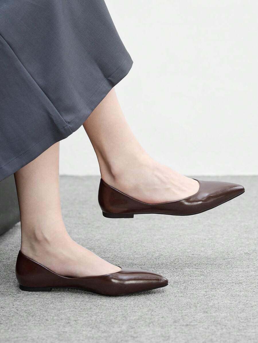 CUCCOO BIZCHIC 女士尖头休闲通勤百搭平底鞋 - 棕色 - 查看 1