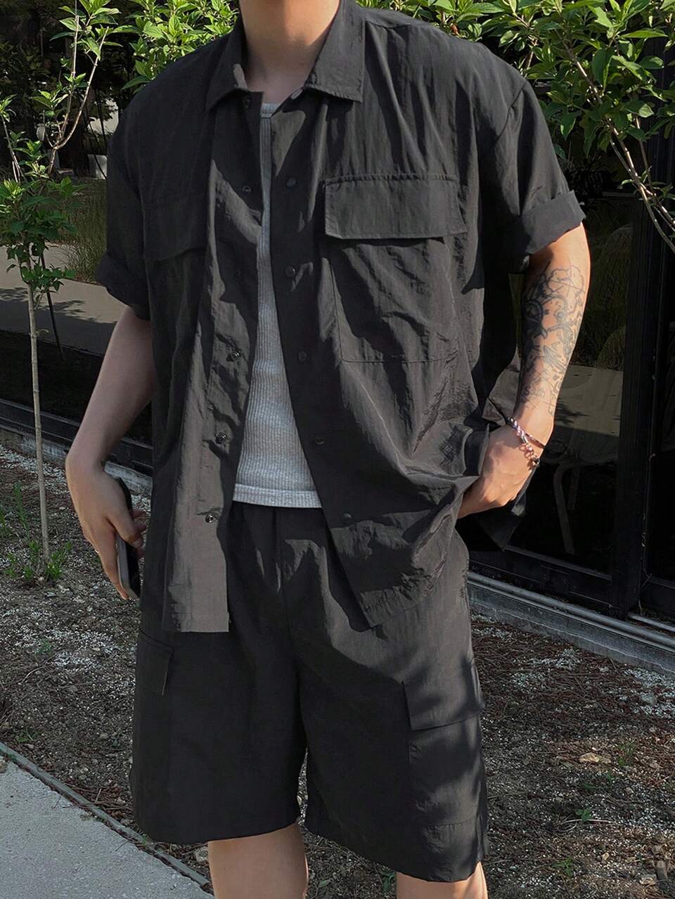 Men's Solid Color Single-Breasted Lapel Collar Short Sleeve Shirt Top And Shorts Casual Daily Outfit Summer