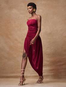 Zivah 2026春夏新款优雅不对称下摆开衩迷你连衣裙，修身剪裁，闪亮面料，适合音乐节、复活节、西式/波西米亚风、生日派对、正式场合、休闲通勤等场合。 - 酒紅色 - 查看 4