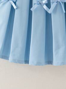Souflis Souflis Vestito casual da tutti i giorni per bambine in stile vintage francese, con fiocco azzurro chiaro e dettagli plissettati - celeste - Visualizzare 8