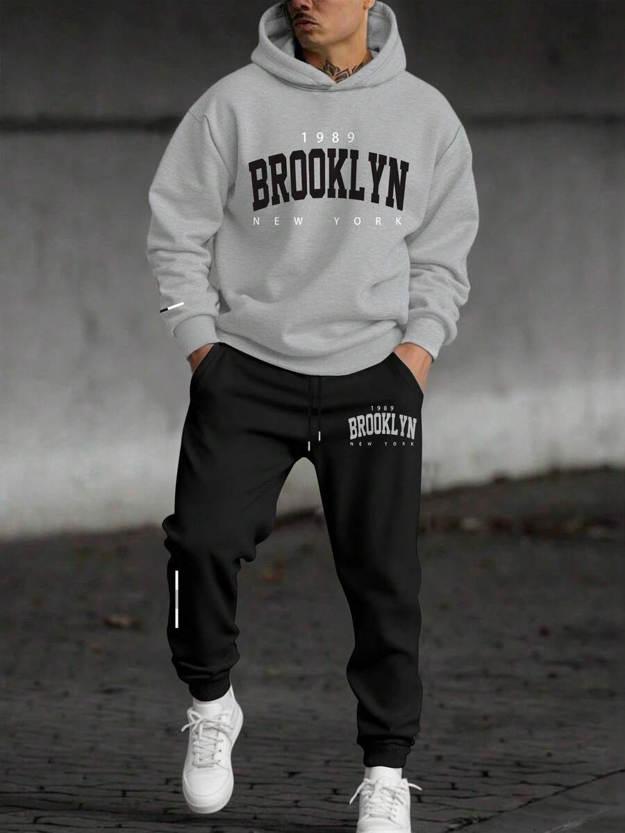 Manfinity Homme 男士纽约标语印花休闲卫衣和运动裤两件套，秋冬男装 - 彩色 - 查看 1
