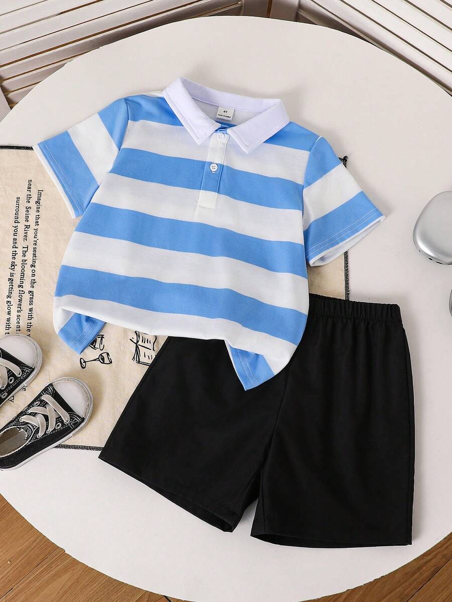 SHEIN 2件套儿童/男童休闲日常百搭舒适时尚黑白条纹Polo衫针织上衣和黑色短裤套装,适合春夏季节日常穿着、运动、郊游、上学、聚会、度假、演出和拍照等场合。 - 淺藍色 - 查看 1