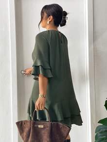 Lounesse Plus Size Women Green Ruffled Hem Dress, Versatile For Daily Wear, Dates, Vacation - Green - View 2