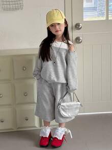 DAZY 2pcs/Set Young Girls Off-Shoulder Long Sleeve Sweatshirt & Shorts Set Spring - Grey - View 1