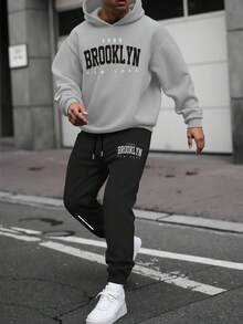 Manfinity Homme 男士纽约标语印花休闲卫衣和运动裤两件套，秋冬男装 - 彩色 - 查看 2