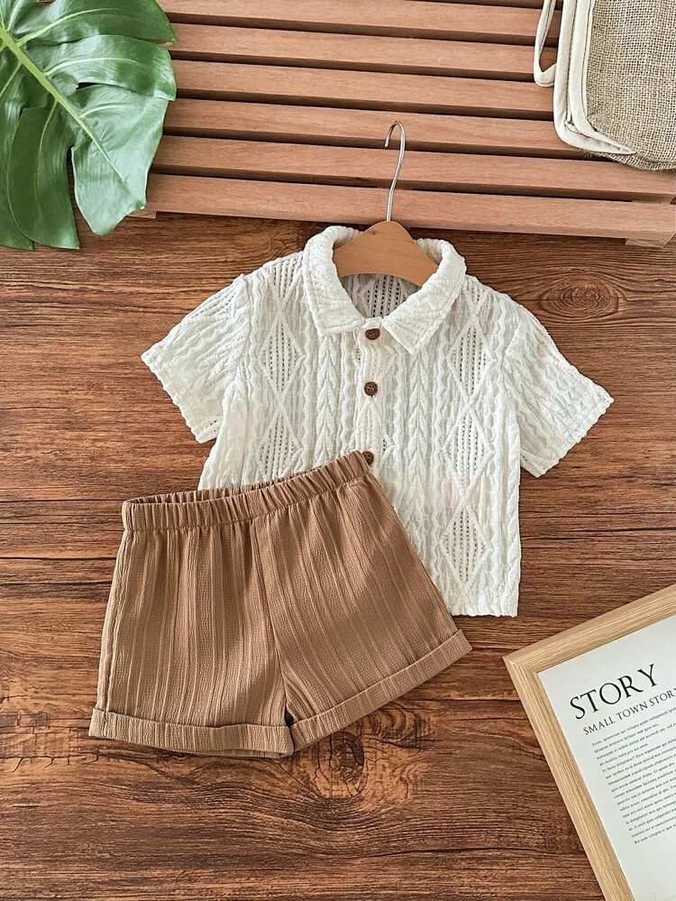 SHEIN Conjunto de Camisa de Manga Curta e Shorts de Cintura Elástica Tricotados Fofos e Casuais para Bebê Menino Recém-Nascido na Cor Damasco - Multicolorido - Visão 4