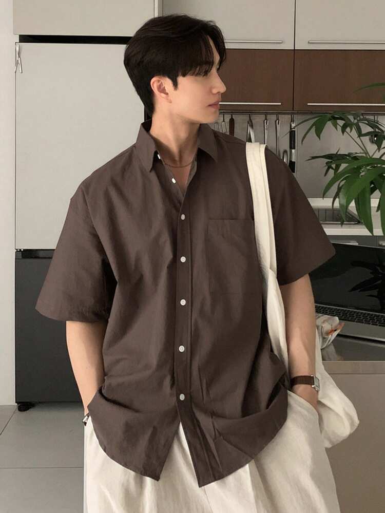 Men's Solid Color Turndown Collar Single-Breasted Short Sleeve Shirt, Versatile For Commuting And Outings In Summer