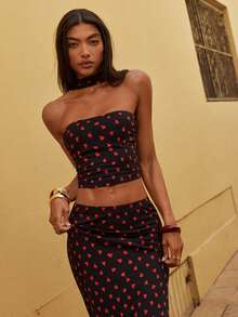 Opulessa Spring/Summer Valentine's Day Beach 2pcs/Set Women Vacation Knit Heart Pattern Crop Top & Low Waist Skirt Heart Print Two Piece - Black - View 5