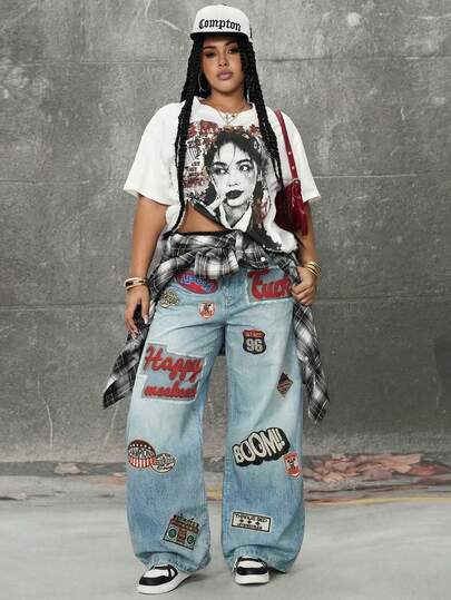 ROMWE Avant Jeans de mezclilla con eslogan bordado, estética de ballet deportivo retro Y2K para mujer de talla grande