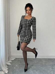 Elenzga 女士优雅复古黑咖啡格纹羊毛面料修身短款连衣裙，方领设计，秋冬款 - 黑與白 - 查看 1