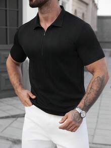 Manfinity CasualCool 男士纯色简约日常短袖Polo衫，黑色短袖衬衫，男士针织衫，拉链Polo衫，男士高尔夫球衫，适合日常休闲、周末旅行、户外活动、探险旅行、轻松的工作环境或半正式场合，也是送给男友/丈夫、周年纪念/生日、派对、暑假、新年、婚礼、情人节的理想礼物。 - 黑色 - 查看 5