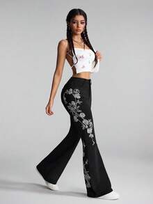SHEIN ICON Calça jeans flare slim fit com bordado floral elegante plus size - Preto - Ver 4