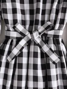 Đầm dài tay cổ tròn kẻ caro dành cho thiếu nữ - Đen và trắng - Xem 5