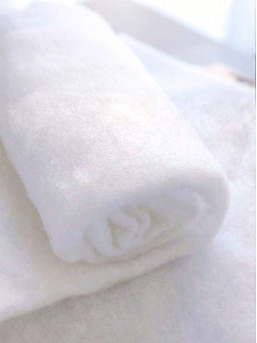 Vải lót tổng hợp lông vũ có độ đàn hồi cao, có thể giặt được, dùng cho quần áo và sản phẩm chăn ga gối đệm. Chất liệu giả lụa polyester mềm mại như lụa, được sử dụng làm chất độn cho quần áo và hàng dệt gia dụng. - trắng - Xem 1