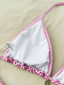 SHEIN Bộ bikini hai mảnh in hoa cổ điển dành cho thiếu nữ, màu mơ, chất liệu dệt kim, họa tiết vỏ sò, cổ yếm, kiểu dáng tam giác, trang phục đi biển mùa hè, mặt dây chuyền vàng, họa tiết hoa ngẫu nhiên, đồ đi biển mùa hè - Màu Hồng Tươi - Xem 9