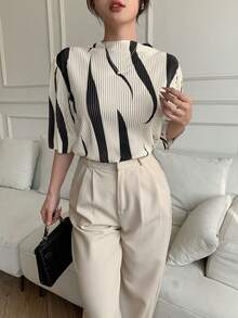 EMERY ROSE 不对称印花立领褶皱修身女式短袖 T 恤