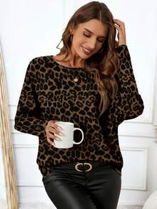 EMERY ROSE Casual Leopard Print Minimalist Women T-Shirt, Suitable For Spring And Autumn Leopard Print Top