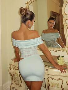 Glamine Charm Đầm dệt kim phối ren, đầm trễ vai xếp ly, đầm ôm sát dệt kim phối ren màu xanh lá cây. - màu xanh lá - Xem 3