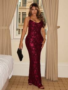 Maria Perezxox Đầm bodycon đuôi cá hở lưng phối nhung 3D họa tiết hoa dây xích kim loại trang trí cho nữ - Màu đỏ tím - Xem 2