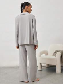 Ocili Set Pakaian Santai Kasual Wanita Lengan Panjang Kancing Depan Warna Polos - Grey - View 2