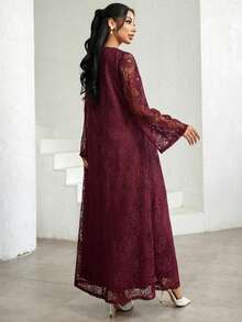 Al Najma 女士水钻蝴蝶结装饰V领喇叭袖优雅蕾丝阿拉伯连衣裙