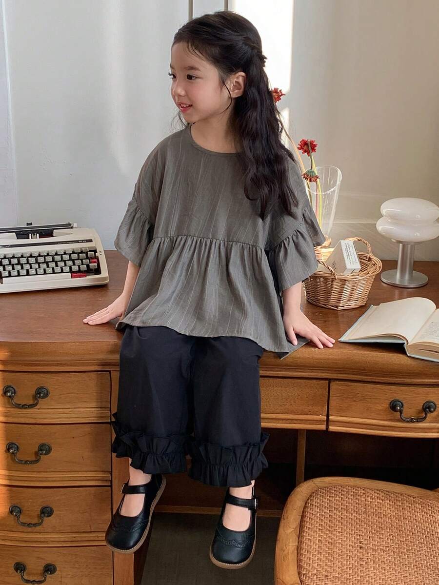 DAZY Young Girls Pleated Textured Fabric Ruffle Trim Loose Ruffle Collar Blouse, Spring/Summer - Grey - View 1