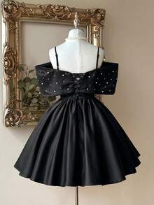 Lovelzi 女士优雅红色缎面超大蝴蝶结袖连衣裙，珍珠装饰蝴蝶结和前系带A字裙摆，适合派对、晚宴、圣诞舞会等场合。 - 黑色 - 查看 2