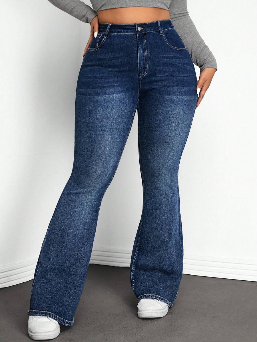 SHEIN Tall CURVE 大码高腰深蓝色修身喇叭牛仔裤 - 藍色 - 查看 1