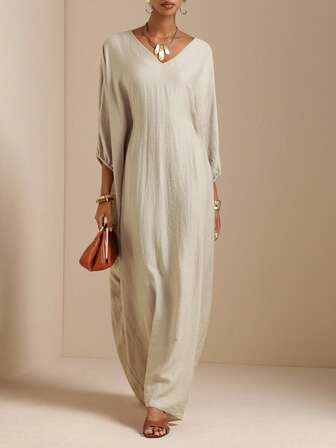 SHEIN Veneréa Women's Casual Vacation Style Solid Color V-Neck Batwing Sleeve Loose Long Dress, Spring/Autumn