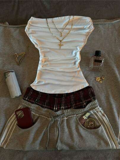 Glimmora Nueva camiseta blanca sexy de hombros descubiertos para mujer, con escote vintage que revela la clavícula, top ajustado de camiseta interior